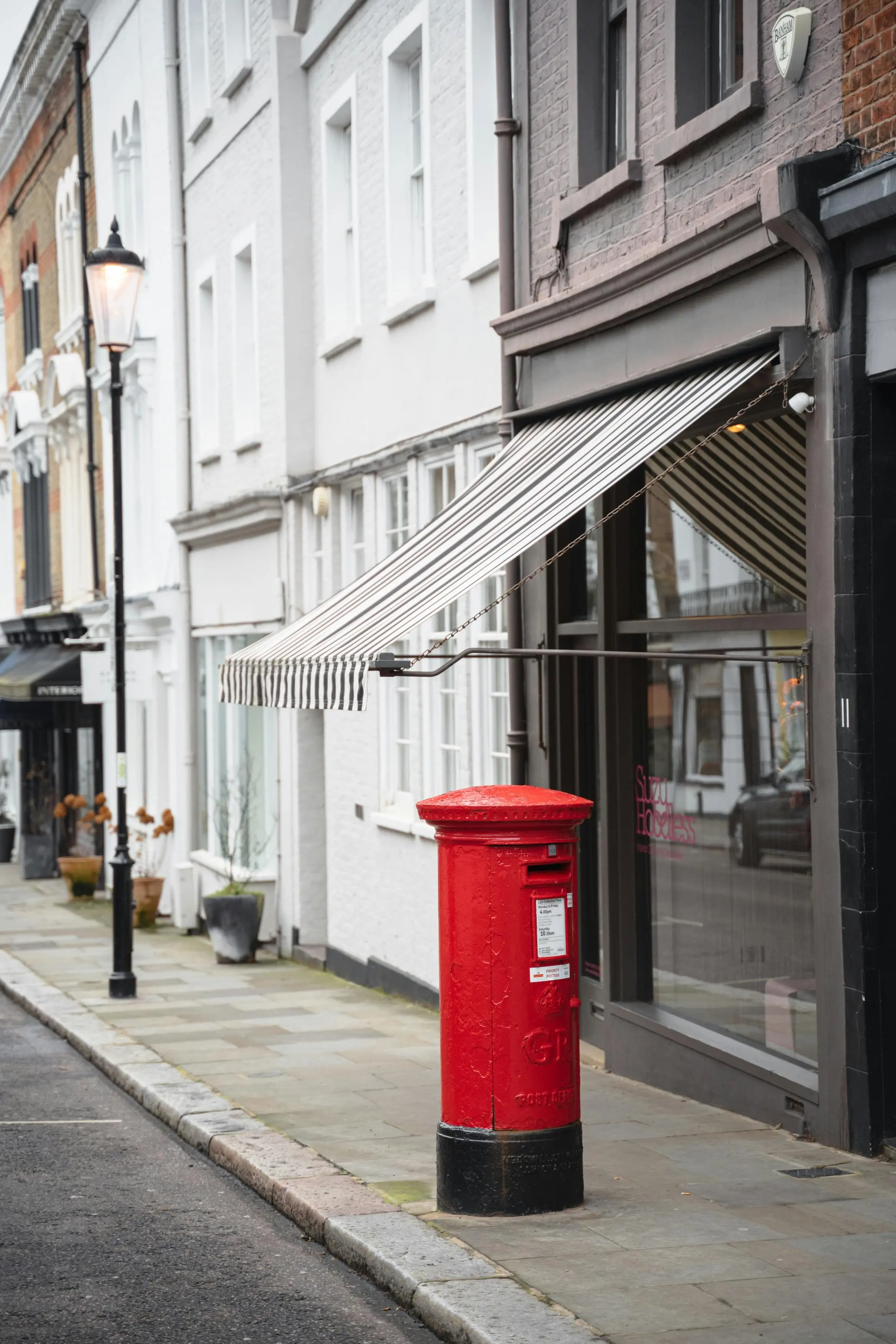 Napellenző szerelés teraszra és erkélyre